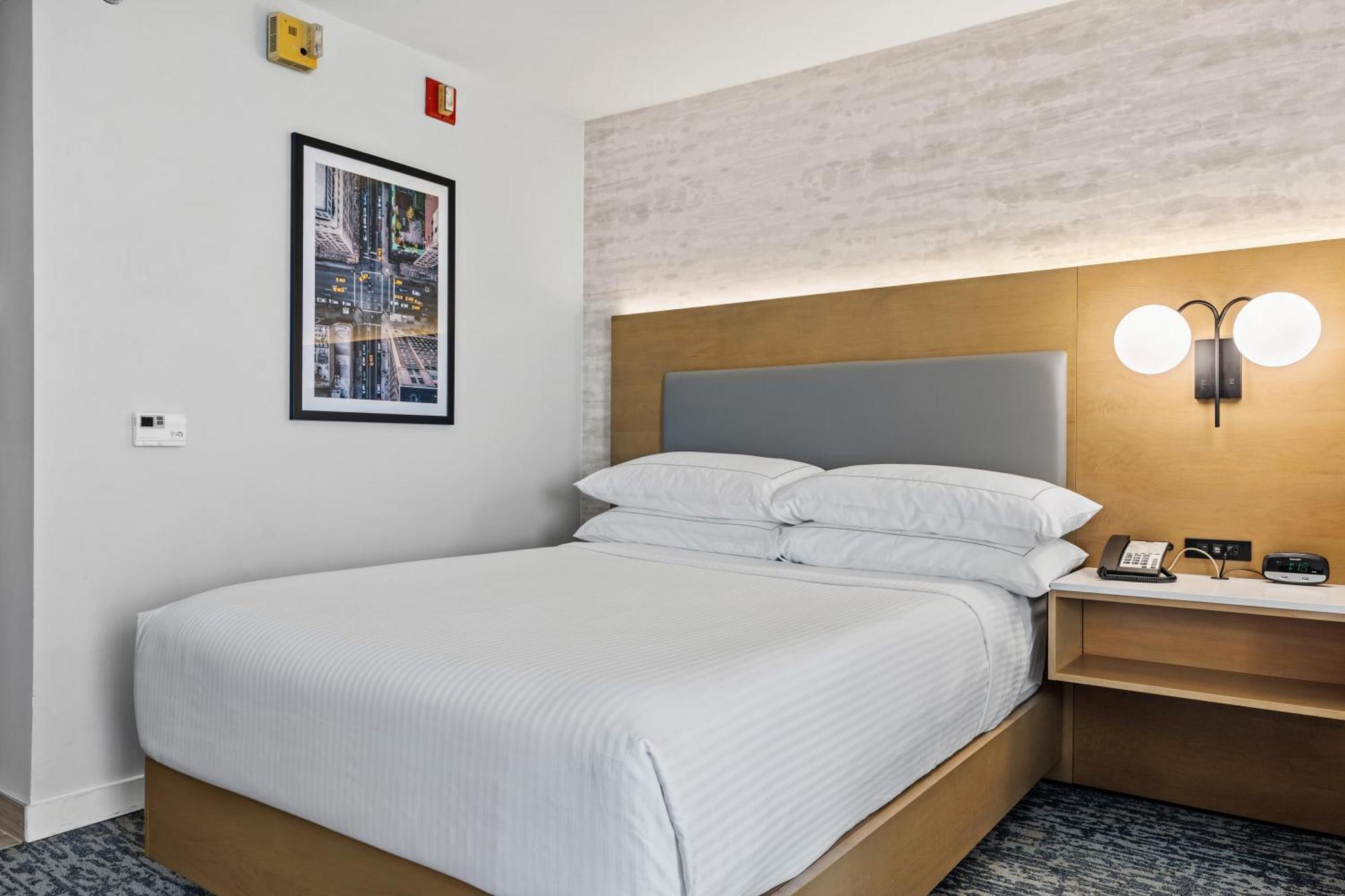 Doubletree By Hilton New York Jfk Airport Ξενοδοχείο Εξωτερικό φωτογραφία