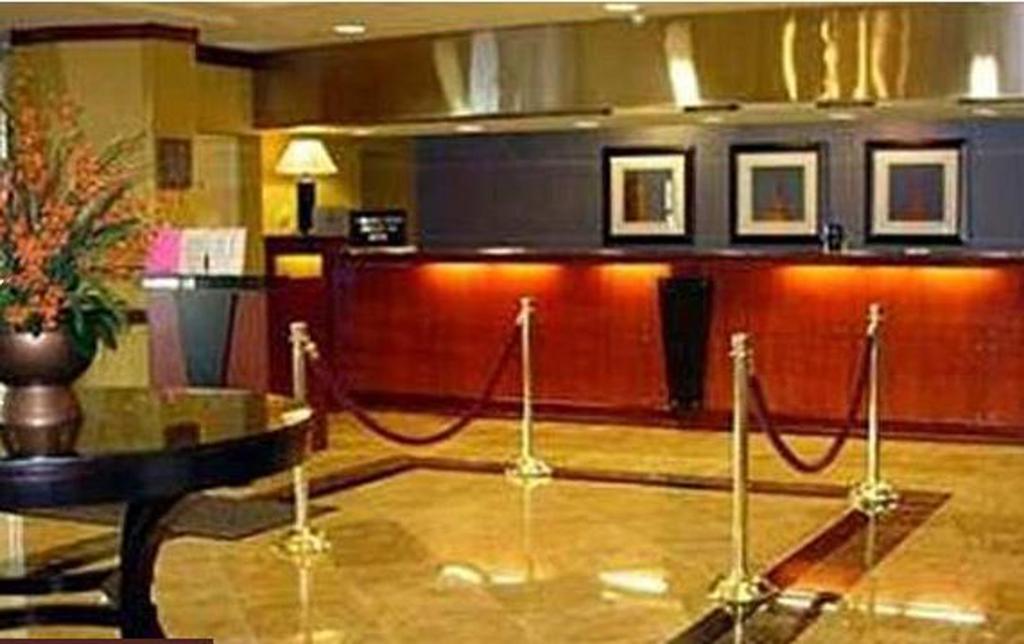 Doubletree By Hilton New York Jfk Airport Ξενοδοχείο Εξωτερικό φωτογραφία